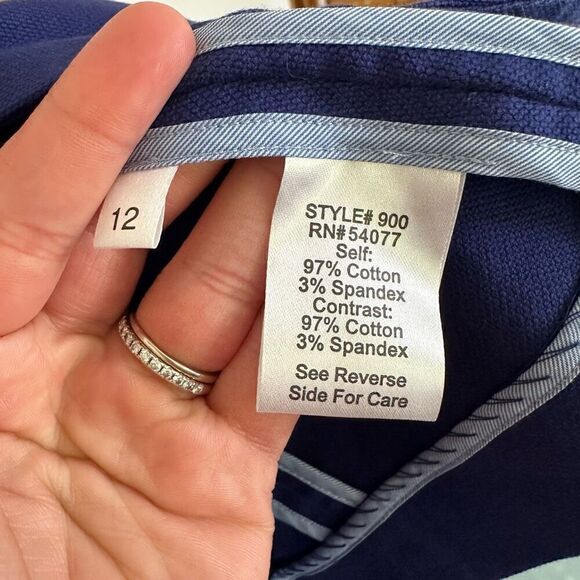 CAbi Women’s Blueberry Resort Canvas Two Button Closure Front Pocket Detail Blaz - Picture 5 of 10